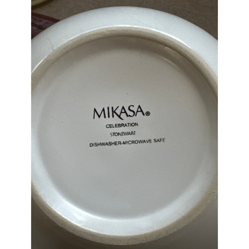 Set of 4 Mikasa “Celebration” Stoneware Bowls – Bronze Metallic Pattern, Assortd - Picture 2 of 7
